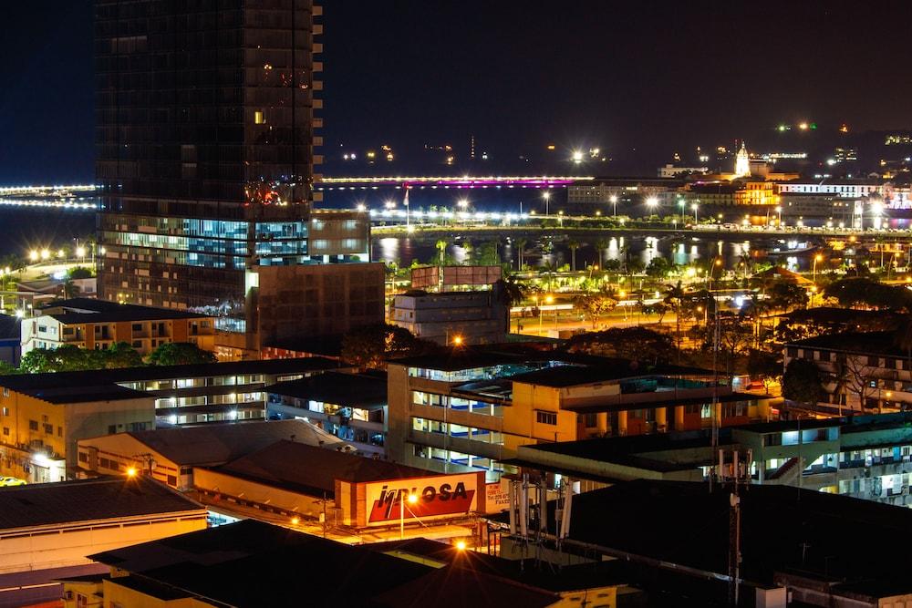 Hotel Faranda Express Soloy And Casino, A Member Of Radisson Individuals Panama City Exterior photo
